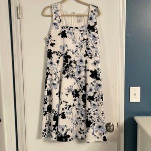 White House Black Market Floral Scuba Fit & Flare Dress
